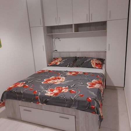 Apartment Mia Rab Town Dış mekan fotoğraf