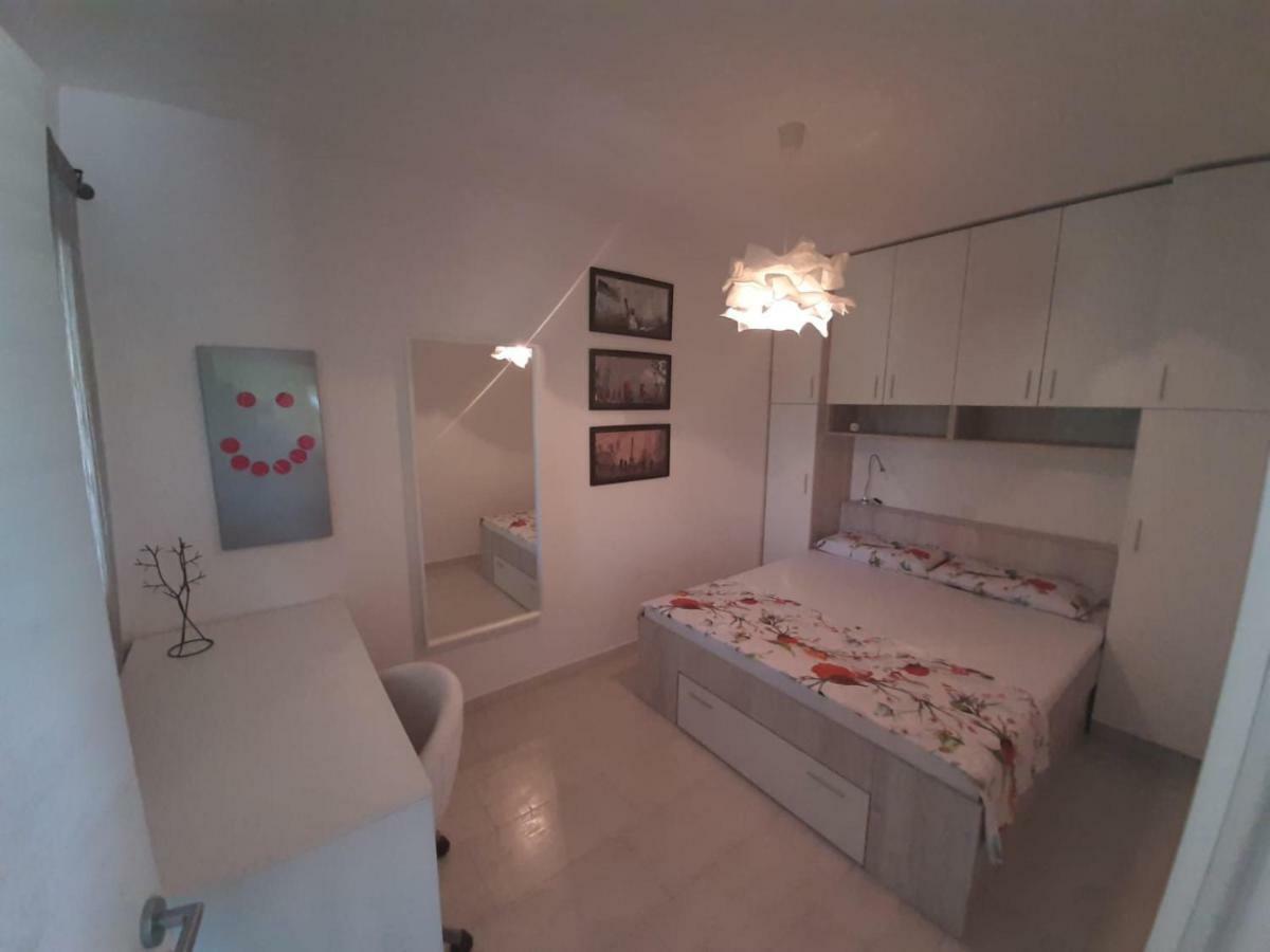 Apartment Mia Rab Town Dış mekan fotoğraf